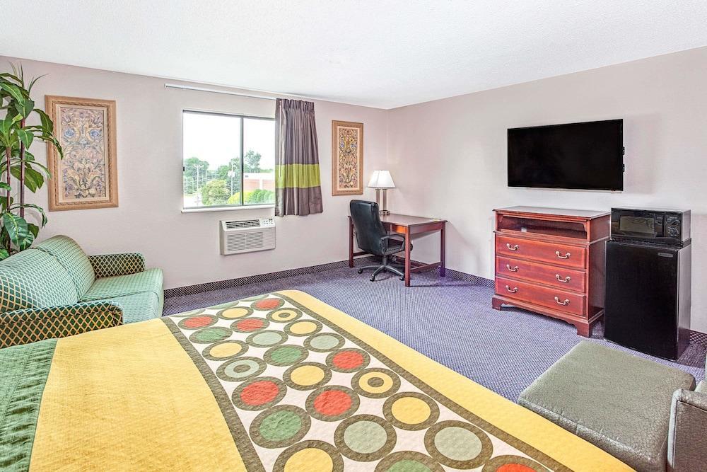 Quality Inn Atlanta Airport-Central College Park Екстер'єр фото