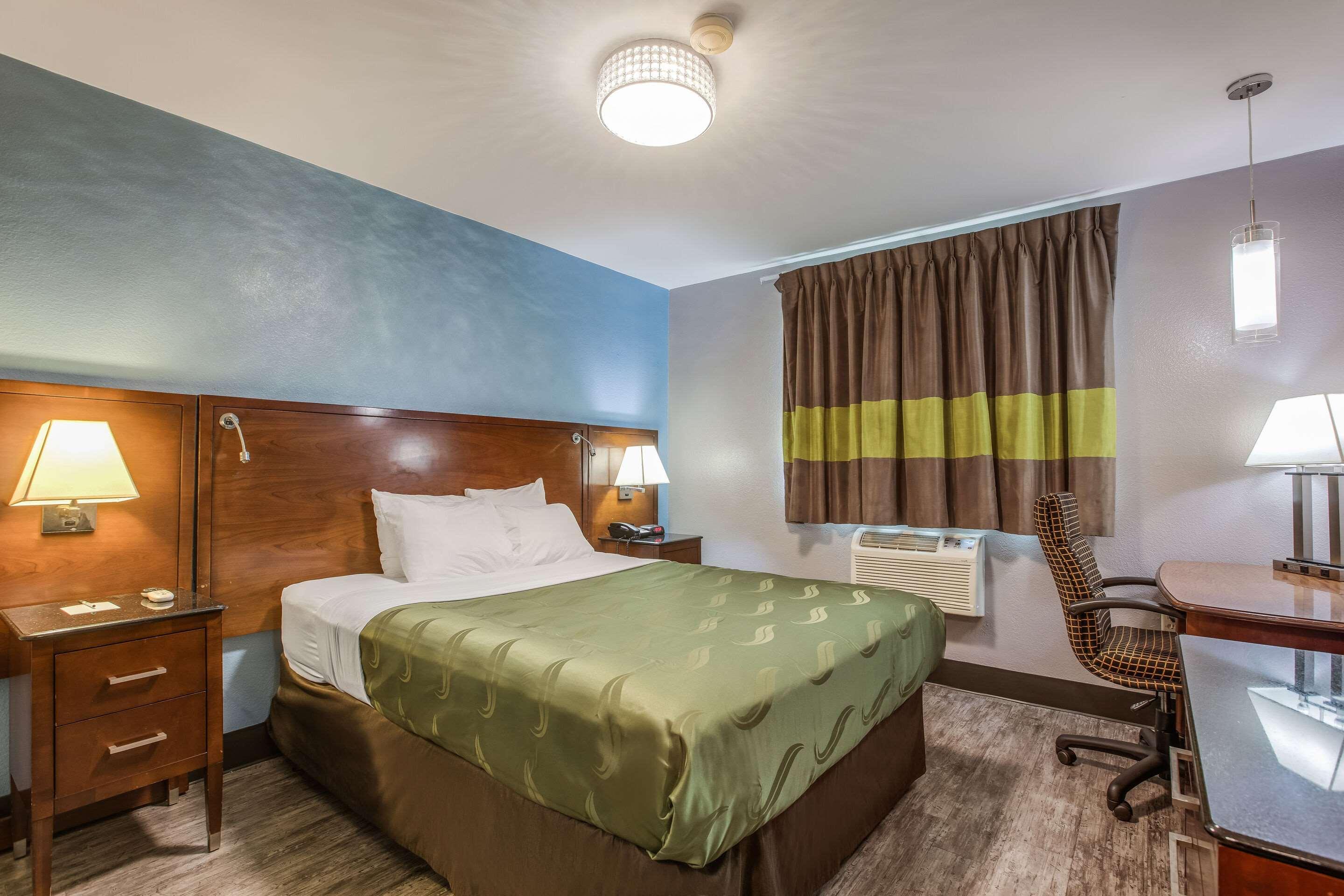 Quality Inn Atlanta Airport-Central College Park Екстер'єр фото
