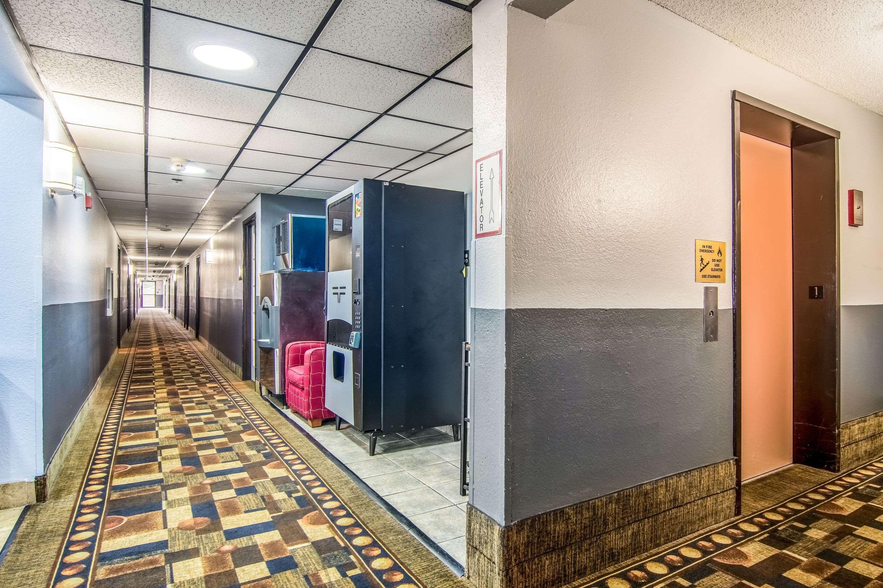 Quality Inn Atlanta Airport-Central College Park Екстер'єр фото