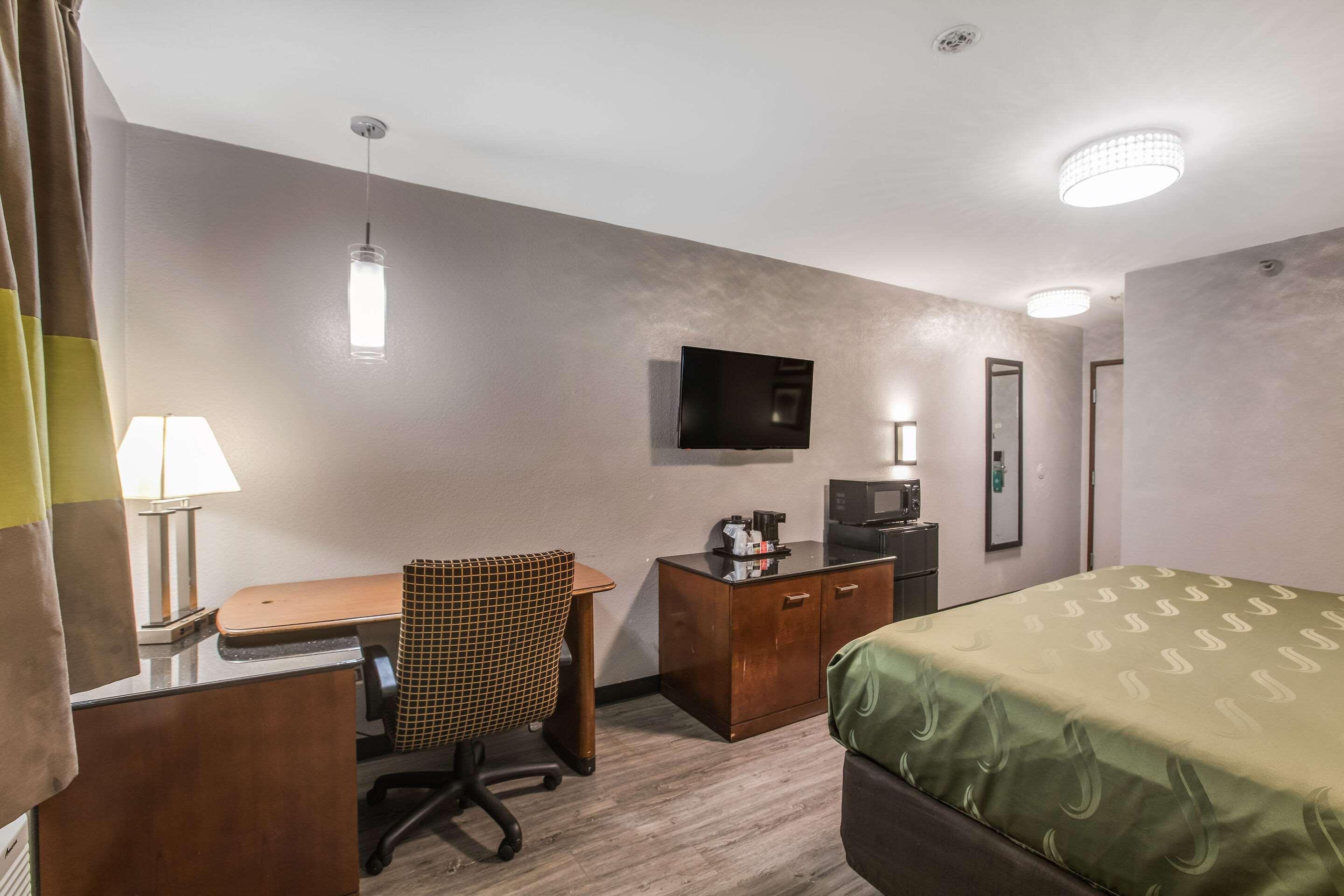Quality Inn Atlanta Airport-Central College Park Екстер'єр фото